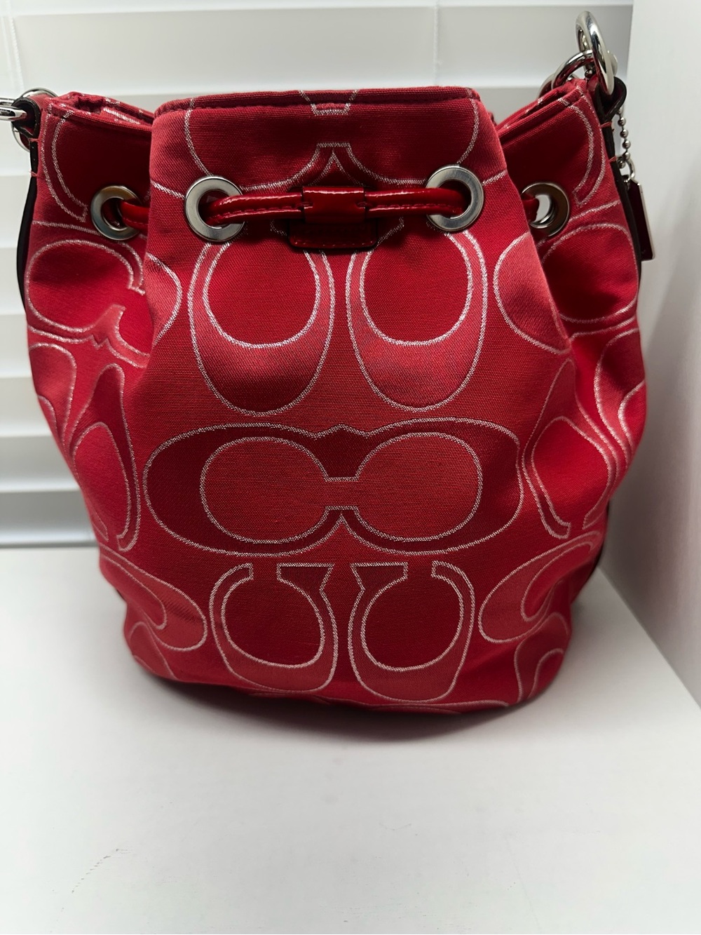 Coach Poppy Signature Lurex Cinch Bucket Bag - Picture 8 of 17